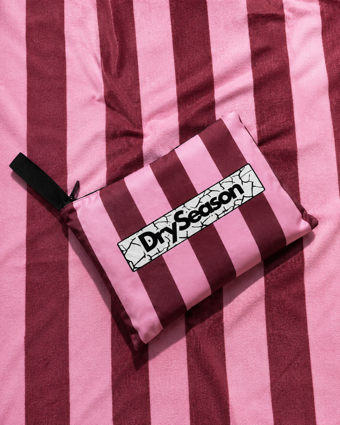 HAVANA - Sand Free Magnetic Beach Towel In （Rose & Pink）